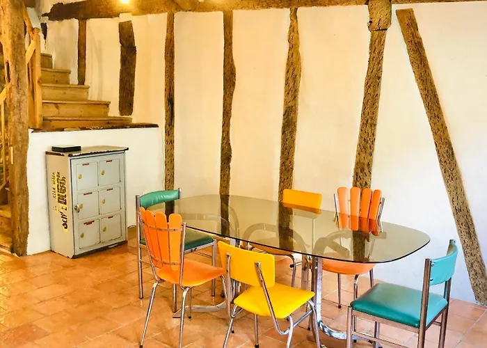 Superbe et agréable maison de ville à colombage